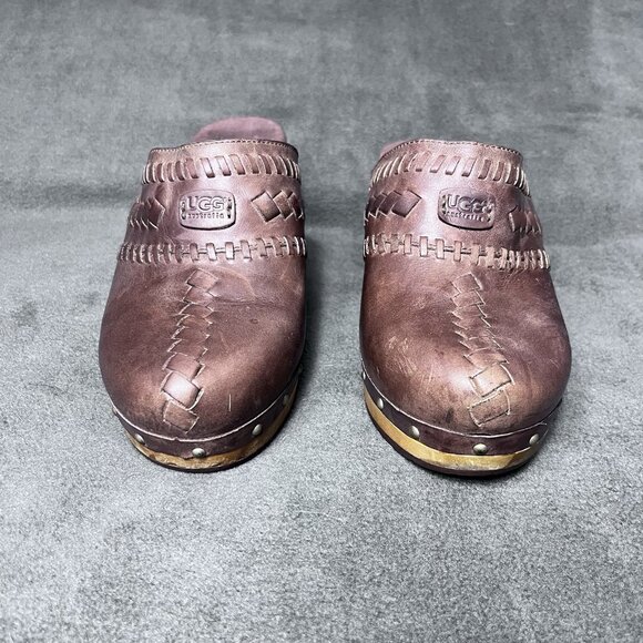 UGG Australia Clogs Women's Round Toe Leather Mules Brown Size 8 US F8910K Studs - Picture 3 of 8